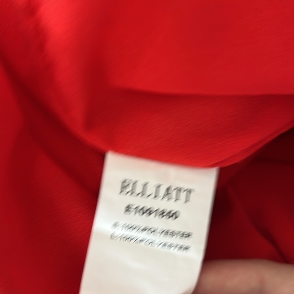 Elliatt Revolve Felice Red Asymmetrical Sleeveless Dress Size Large - Picture 9 of 9